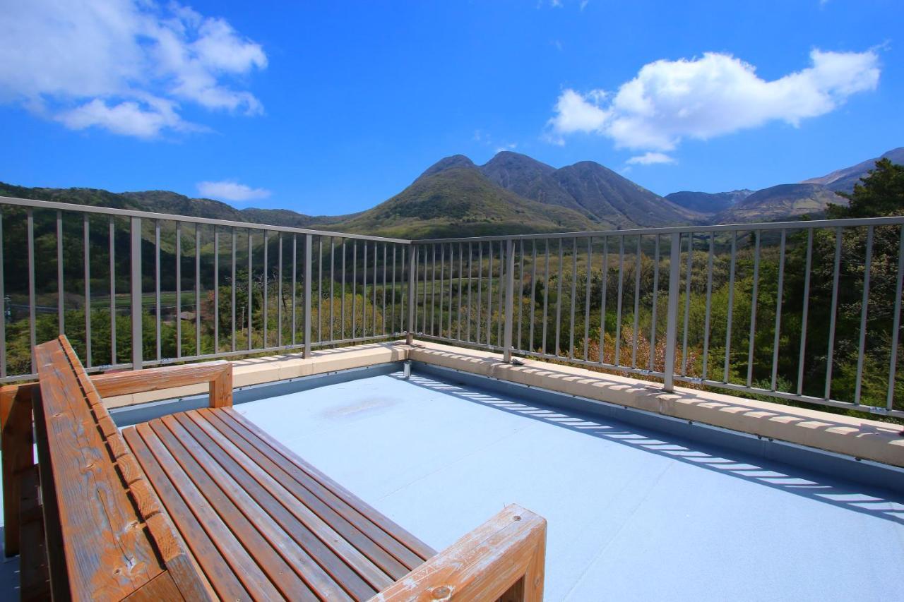 Отель Hokkein-Onsen Kougen-Terrace Коконоэ Экстерьер фото