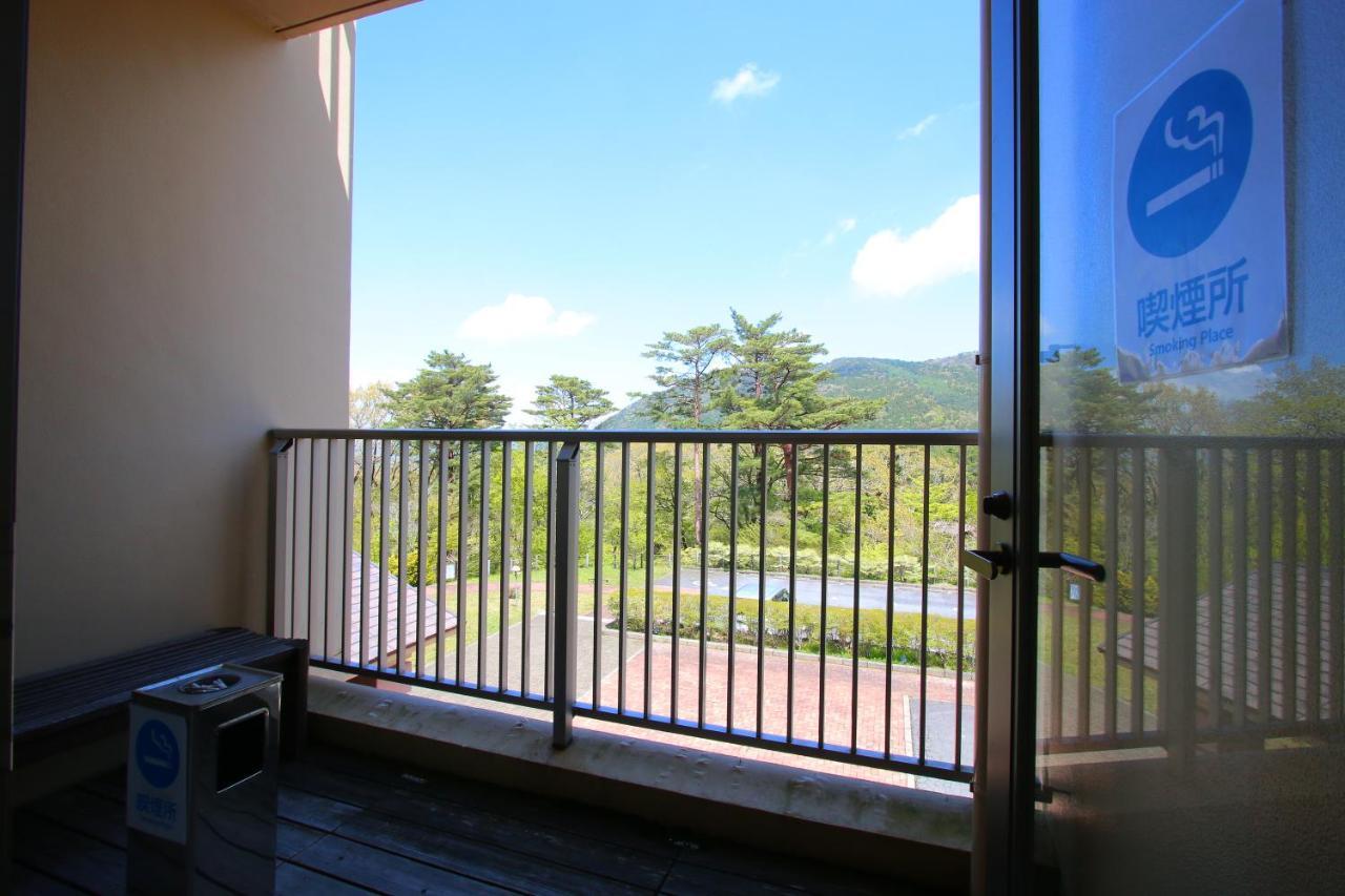 Отель Hokkein-Onsen Kougen-Terrace Коконоэ Экстерьер фото